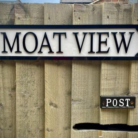 Moat View Free Parking, Central, Ev Plug Йорк Экстерьер фото